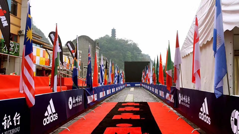 Branded course barriers and flags in a real race setting